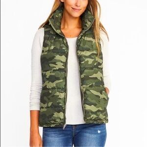 NWOT Camo Vest